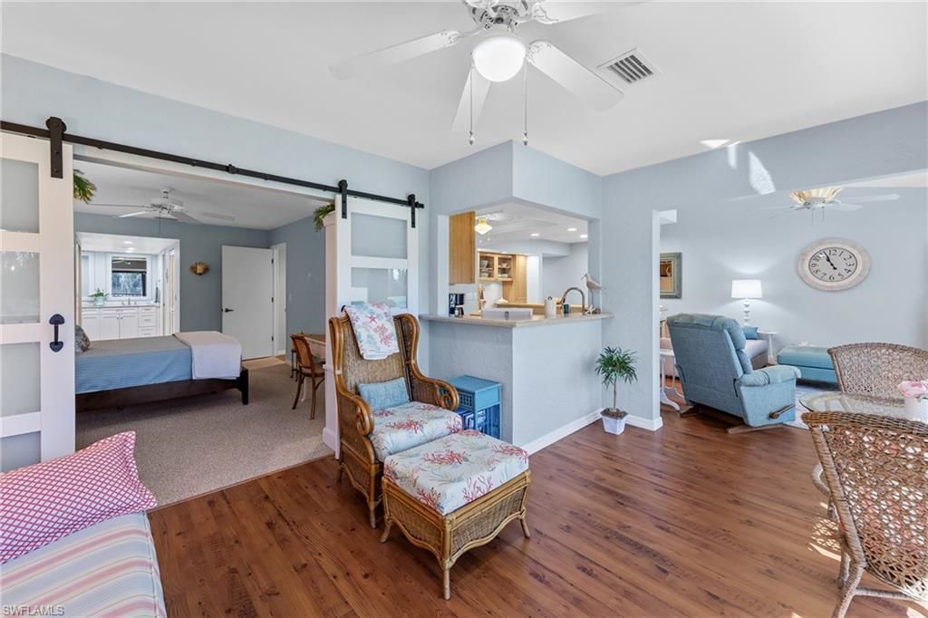 5890 Trailwinds Dr, Unit 522, Fort Myers, FL 33907 Photo