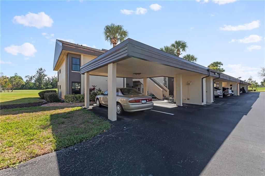 5890 Trailwinds Dr, Unit 522, Fort Myers, FL 33907 Photo