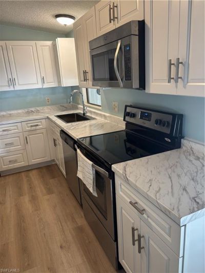 7169 Drum Dr, Saint James City, FL 33956 Photo