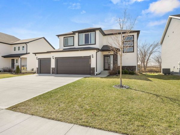 258 NW Georgetown Drive, Waukee, IA 50263