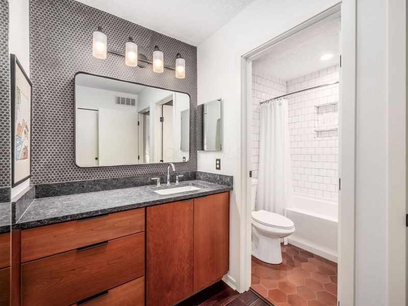 4915 Smoketalk Lane, Unit 3, Westerville, OH 43081 Photo 17