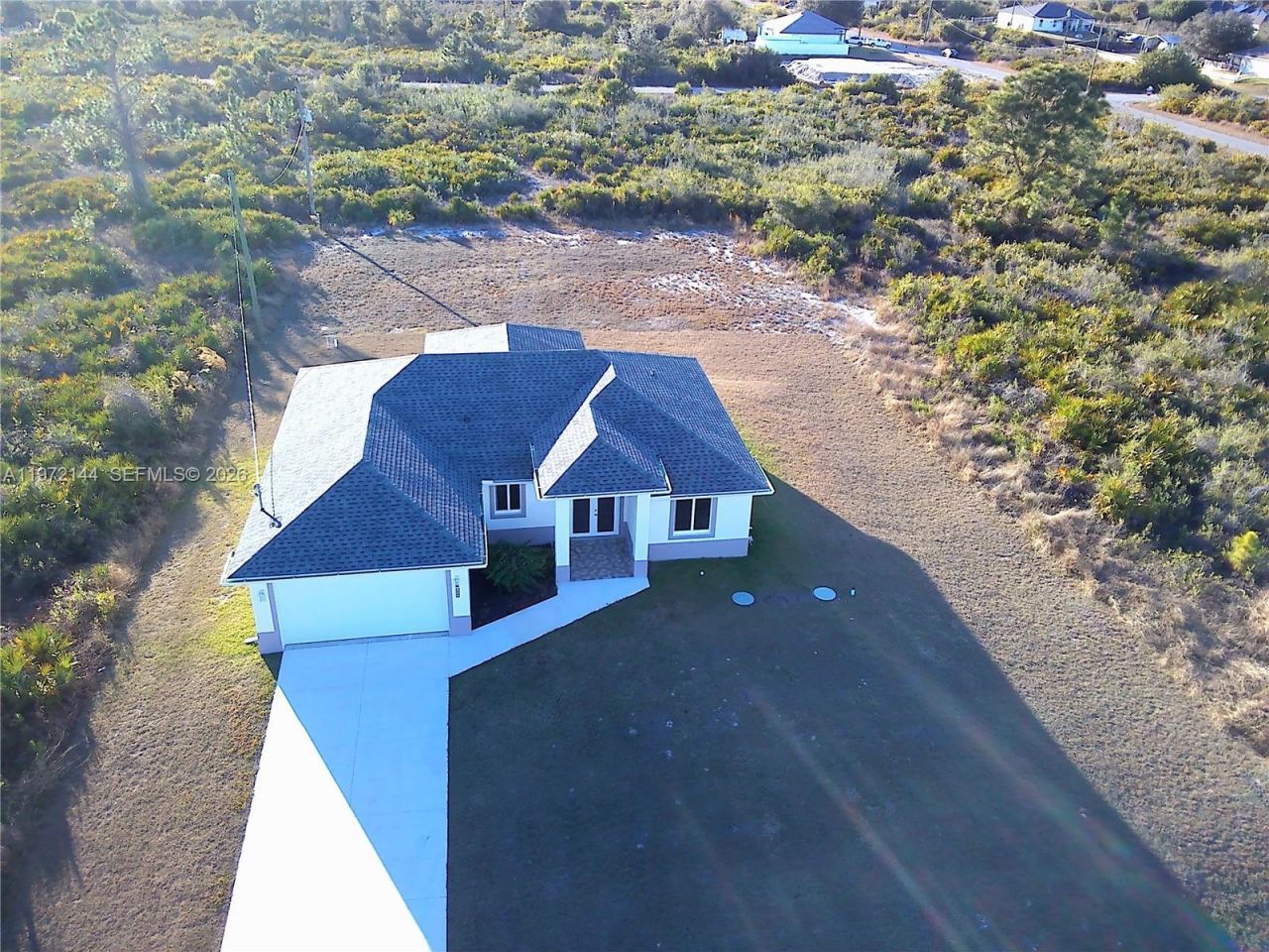 1219 Hibiscus , Lehigh Acres, FL 33972 Photo