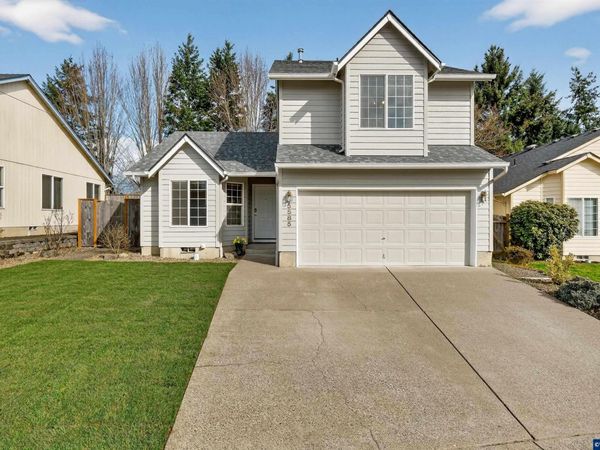 5585 SW Windflower Dr, Corvallis, OR 97333