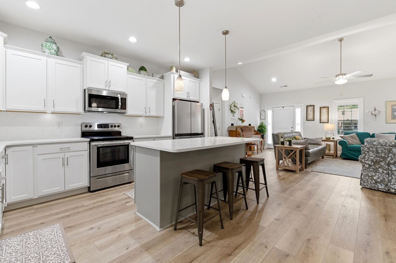 76 Governor Boone Ln. Photo 57