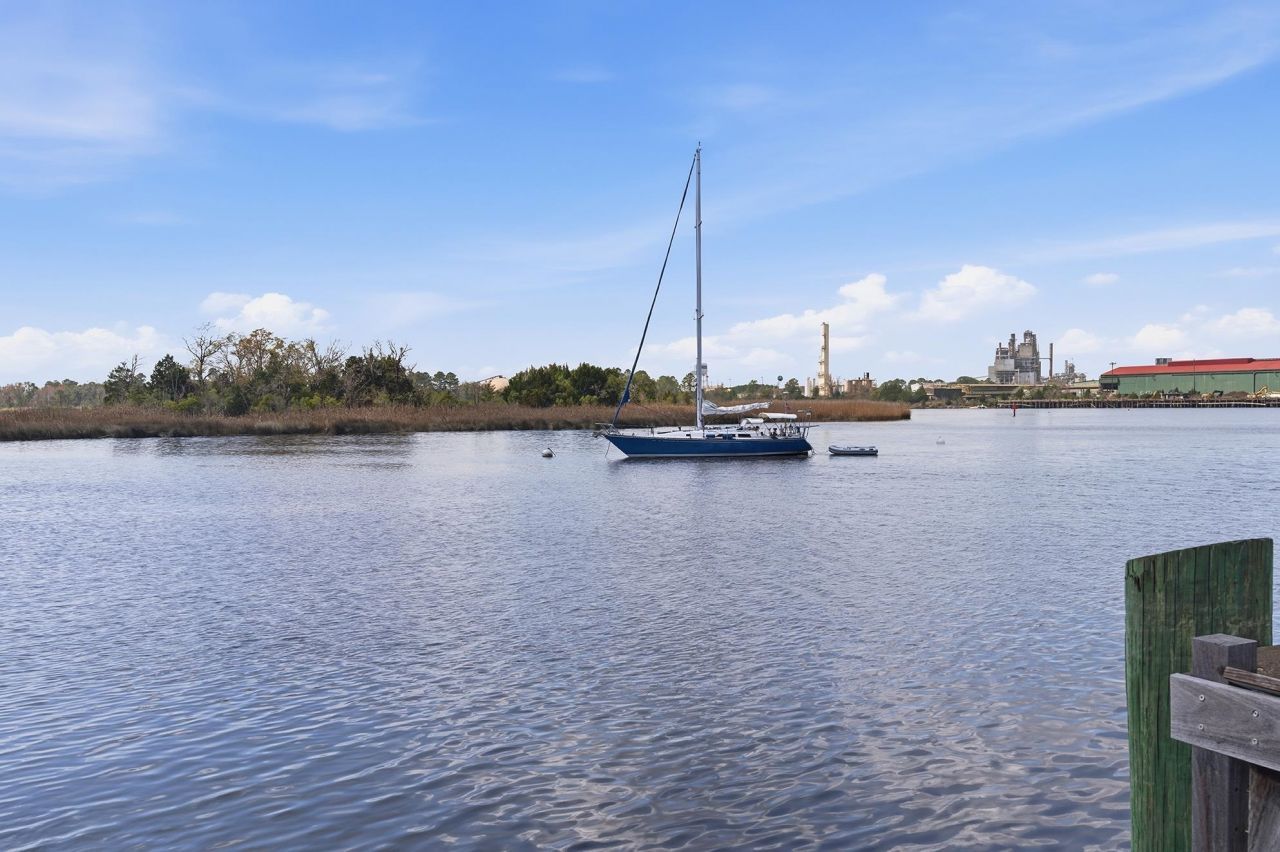 76 Governor Boone Ln. Photo 76