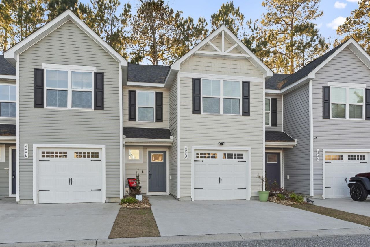 608 Montenegro Way Photo 1