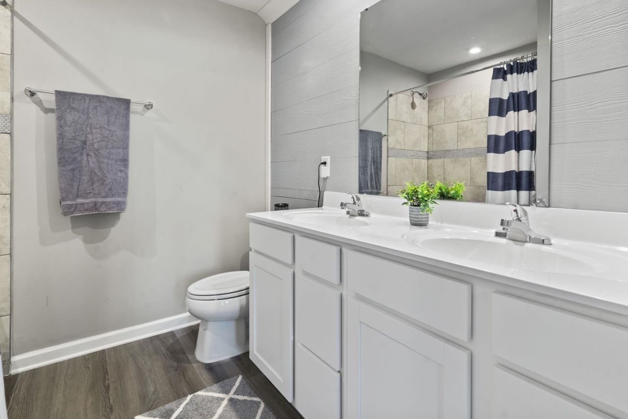 608 Montenegro Way Photo 16