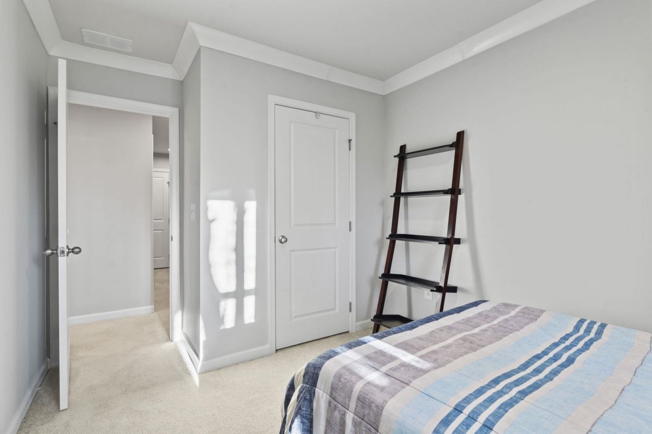 608 Montenegro Way Photo 21