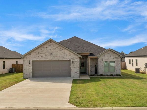 3 Firefly Catch Cove, Greenbrier, AR 72058