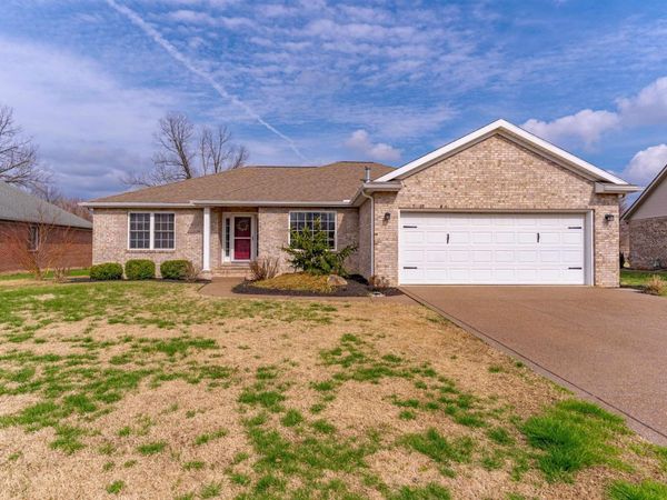 2522 Caytlyn Court, Newburgh, IN 47630