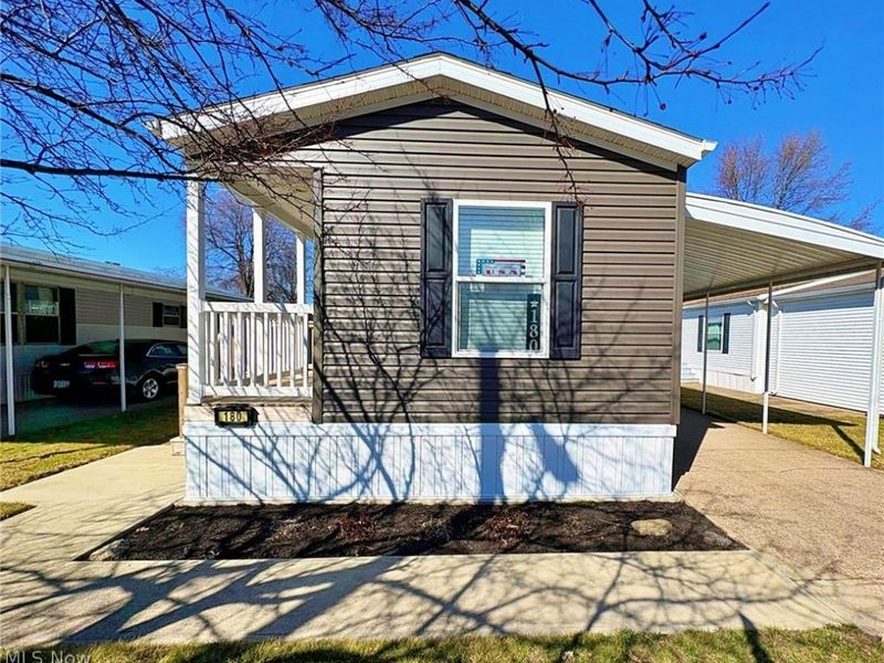 180 Coen Road, Vermilion, OH 44089 Photo 2