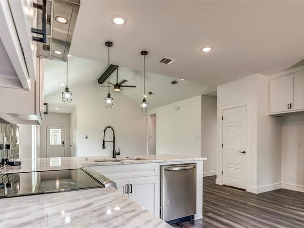 2513 Quail Run Trail, Granbury, TX 76048