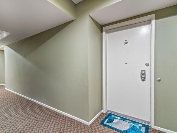 1490 S Camino Real, Unit 308, Palm Springs, CA 92264