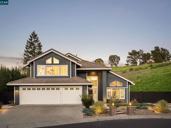 92 Hillview Dr, Danville, CA 94506