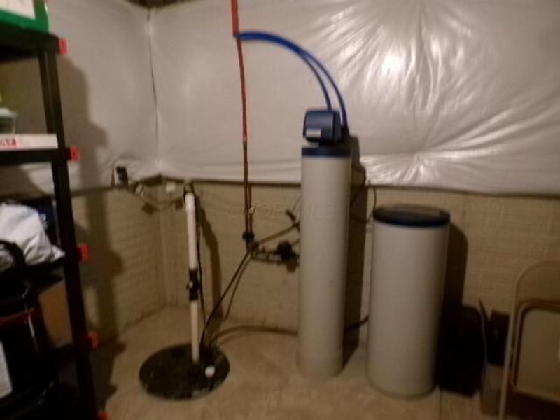 5294 Karst Circle, Ashville, OH 43103 Photo 17