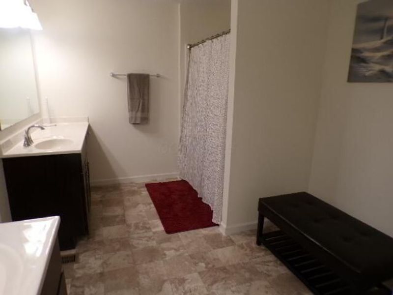 5294 Karst Circle, Ashville, OH 43103 Photo 29