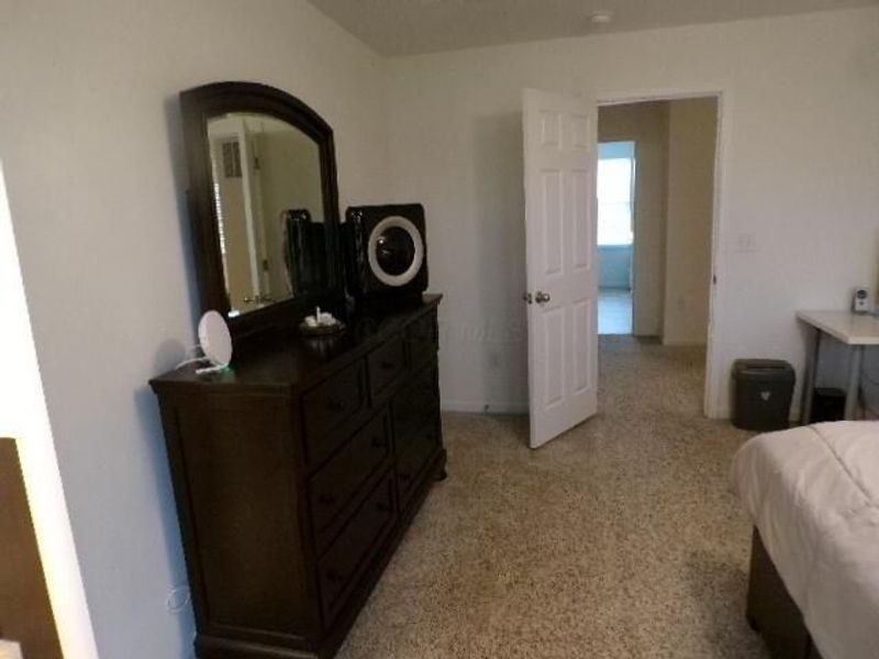 5294 Karst Circle, Ashville, OH 43103 Photo 34