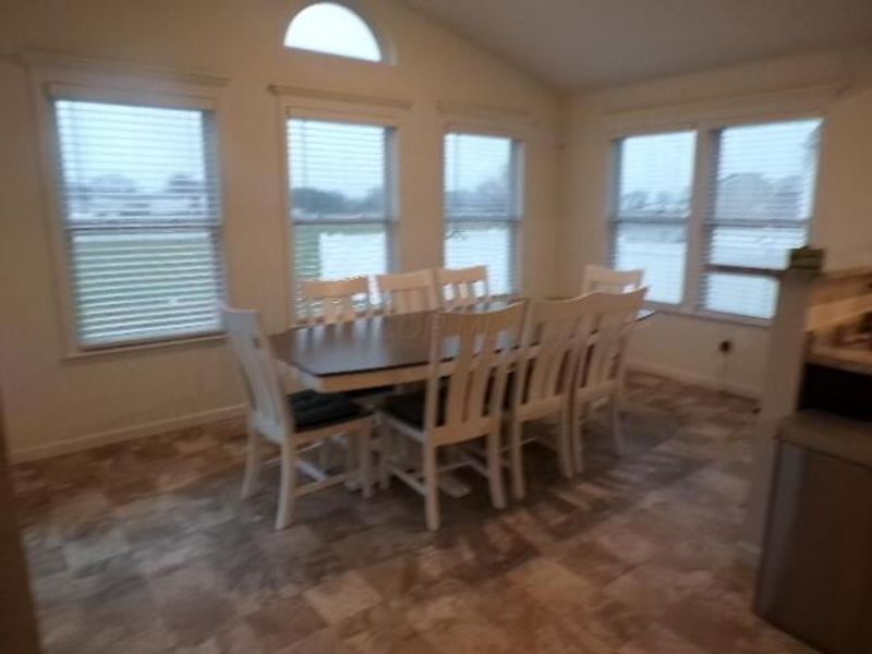 5294 Karst Circle, Ashville, OH 43103 Photo 6