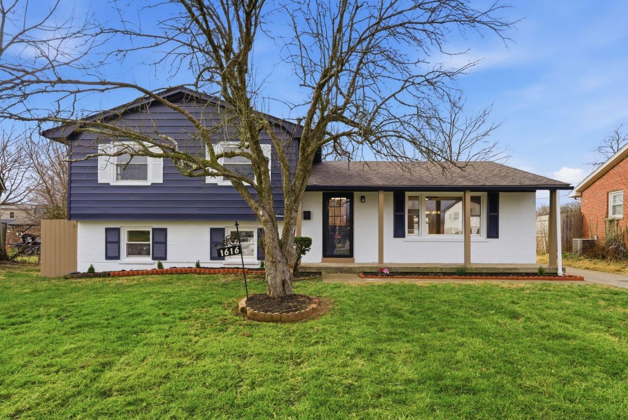 1616 Thirlstane Court, Lexington, KY 40505 Main Photo