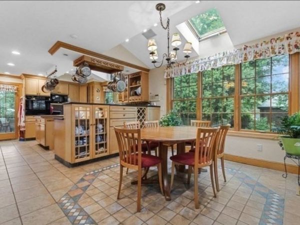 170 Morton St, Unit 1, Newton, MA 02459