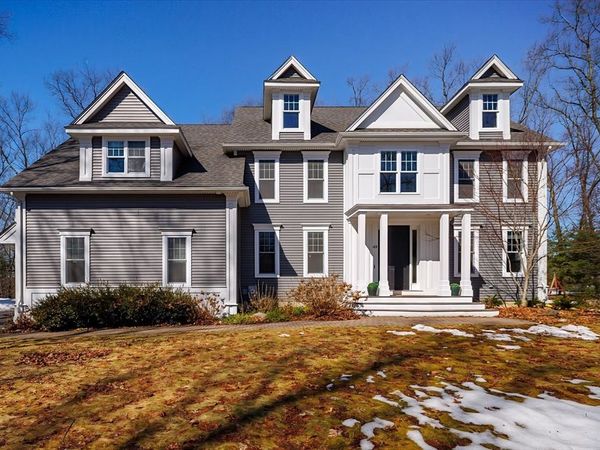 49 Brook St, Shrewsbury, MA 01545