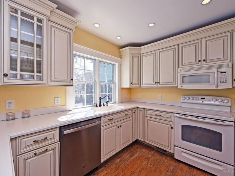 4931 Bouton Street, Cincinnati, OH 45208 Photo 8