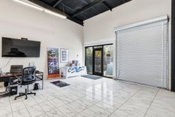 1141 Clements Ferry Road photo 4