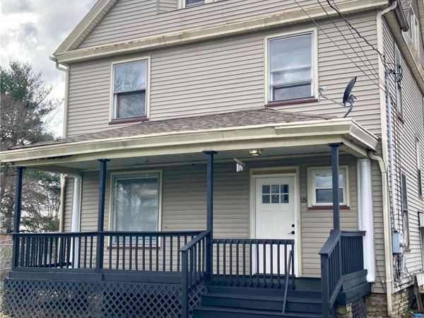 32 Summit Avenue, Niles, OH 44446