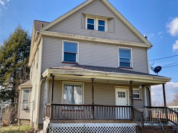 32 Summit Avenue, Niles, OH 44446