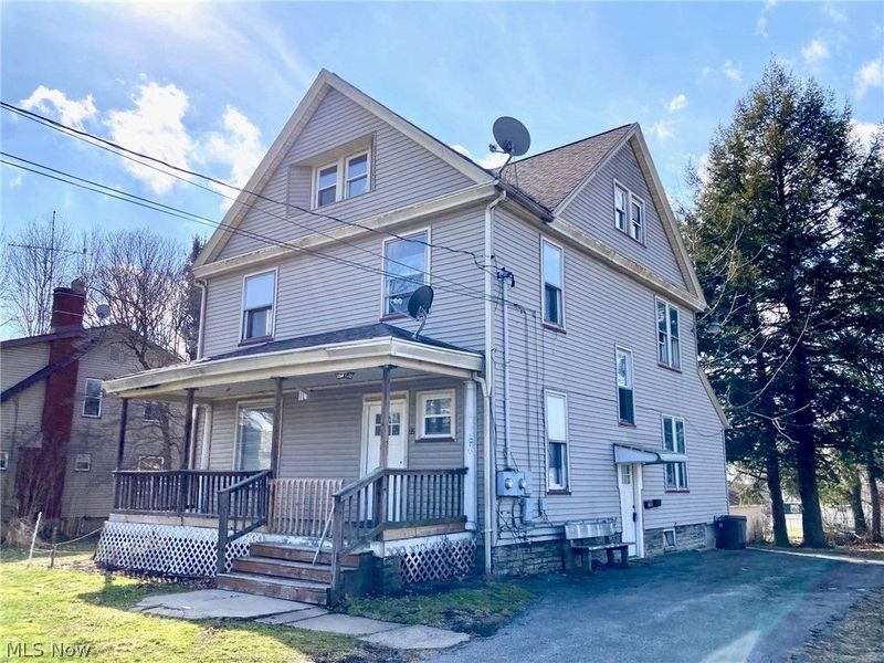 32 Summit Avenue, Niles, OH 44446 Photo 4