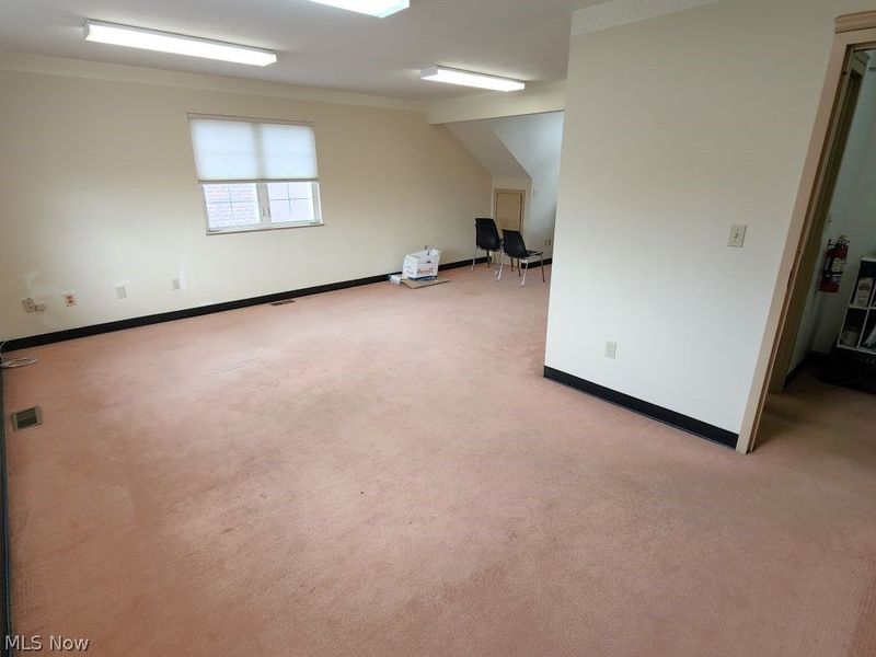 115 W Aurora Road, Northfield Center, OH 44067 Photo 16