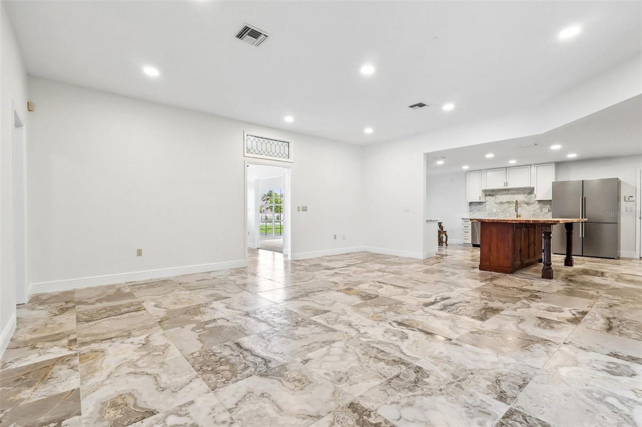 7026 Pinehaven Drive, Lakeland, FL 33810 Photo
