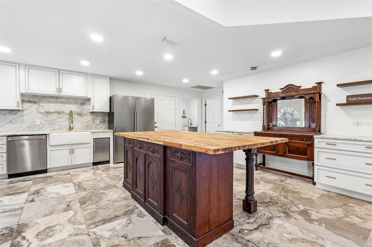 7026 Pinehaven Drive, Lakeland, FL 33810 Photo