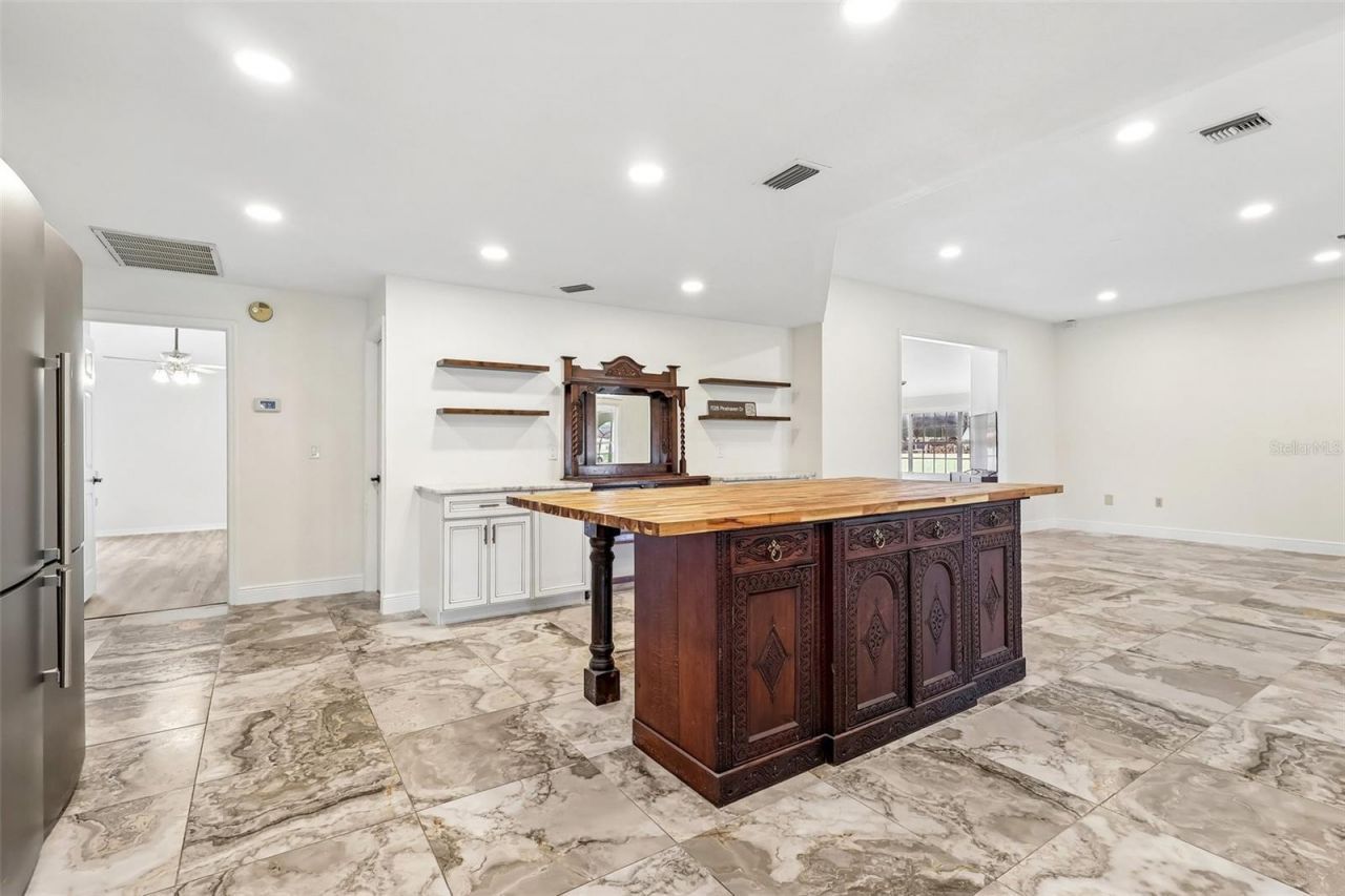 7026 Pinehaven Drive, Lakeland, FL 33810 Photo