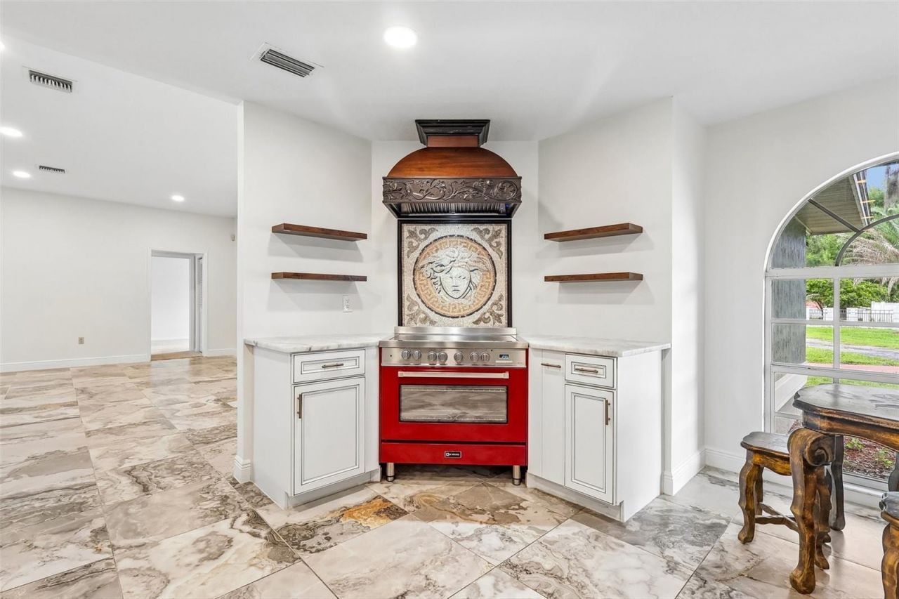 7026 Pinehaven Drive, Lakeland, FL 33810 Photo