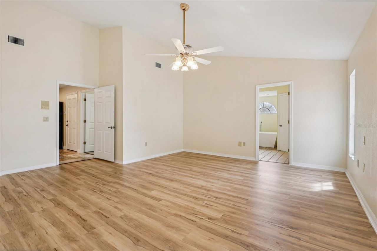 7026 Pinehaven Drive, Lakeland, FL 33810 Photo