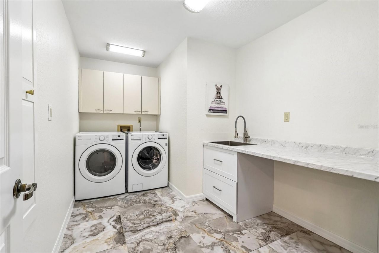 7026 Pinehaven Drive, Lakeland, FL 33810 Photo