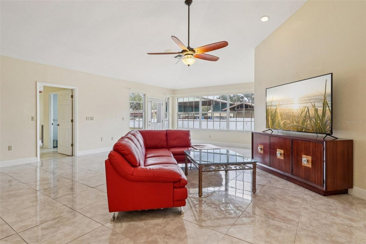 7026 Pinehaven Drive, Lakeland, FL 33810 Photo