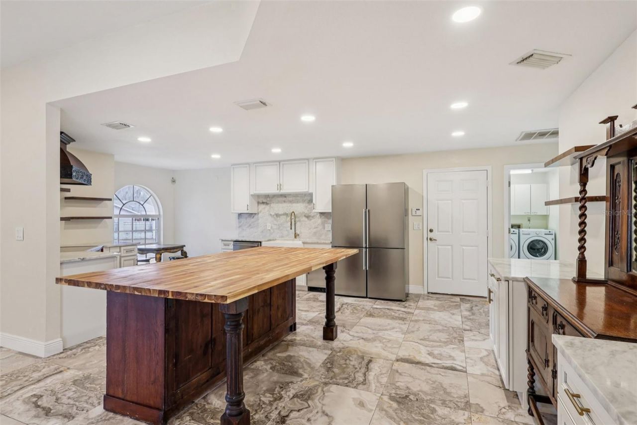 7026 Pinehaven Drive, Lakeland, FL 33810 Photo