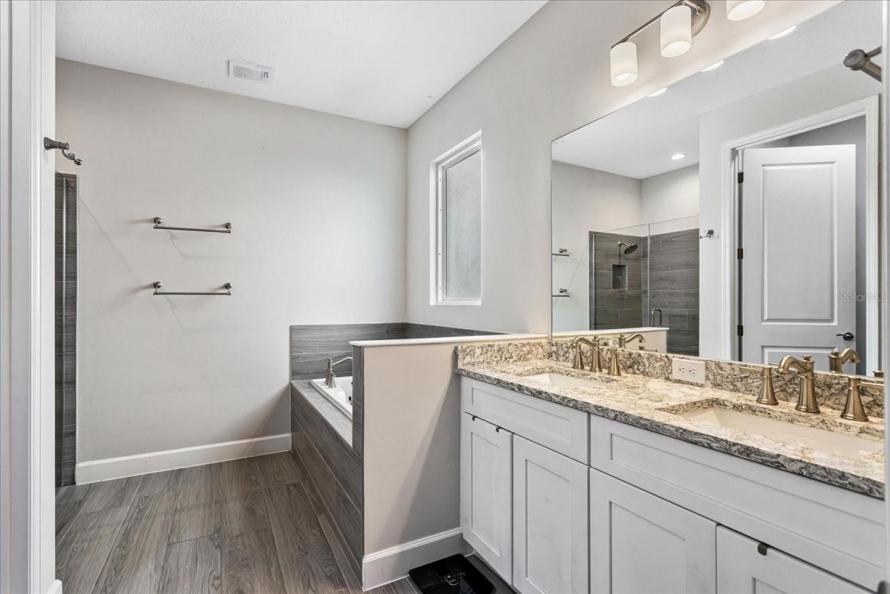 264 Lady Alice Drive, Davenport, FL 33897 Photo