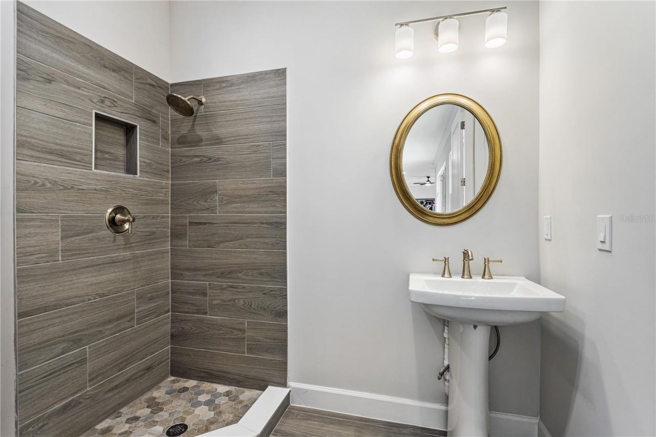 264 Lady Alice Drive, Davenport, FL 33897 Photo