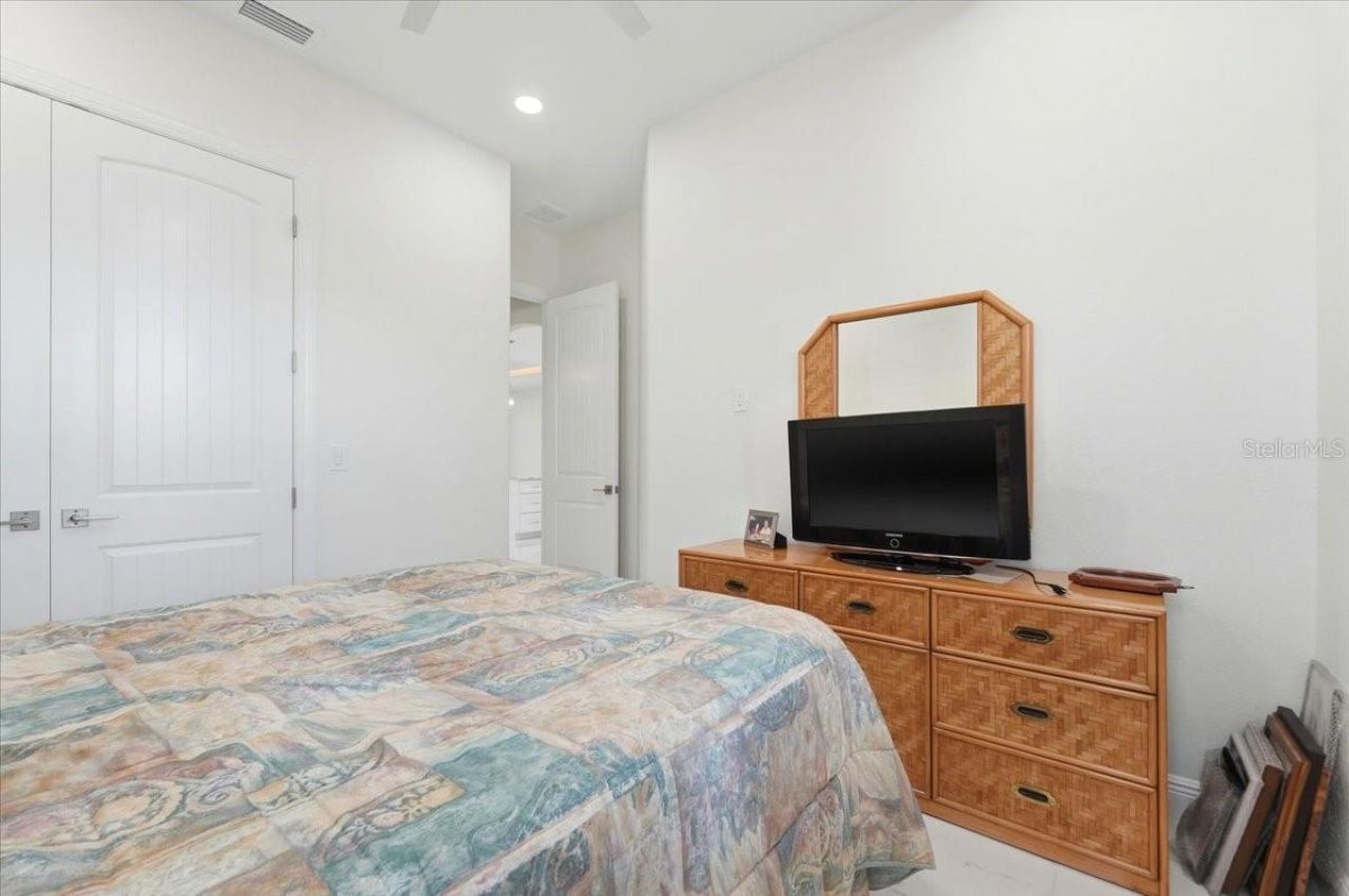 517 Home Coming Way , Polk City, FL 33868 Photo