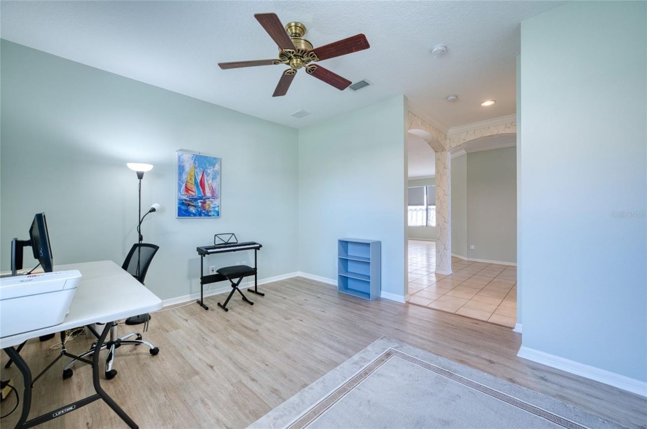 8142 Stirling Falls Circle, Sarasota, FL 34243 Photo