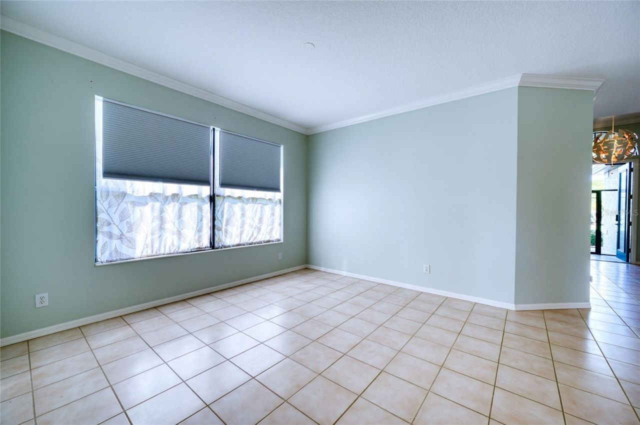 8142 Stirling Falls Circle, Sarasota, FL 34243 Photo