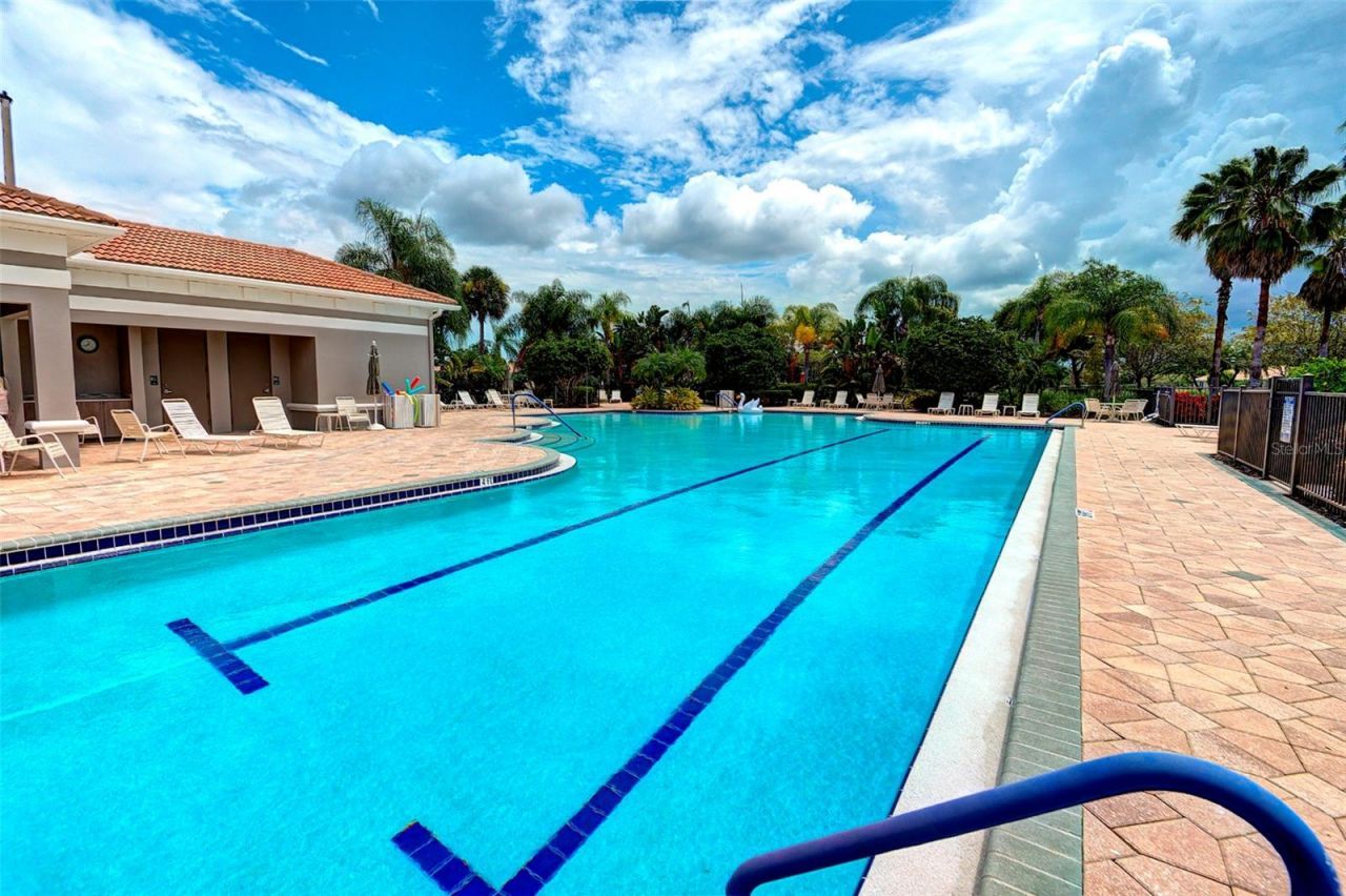 8142 Stirling Falls Circle, Sarasota, FL 34243 Photo