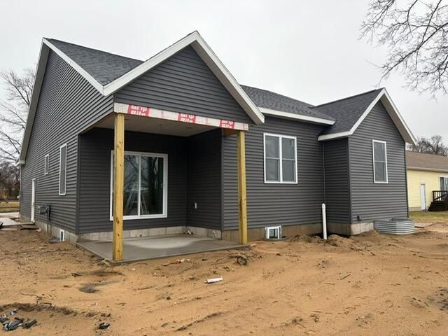 535 Yuba Street, Muskegon, MI 49442 Main Photo