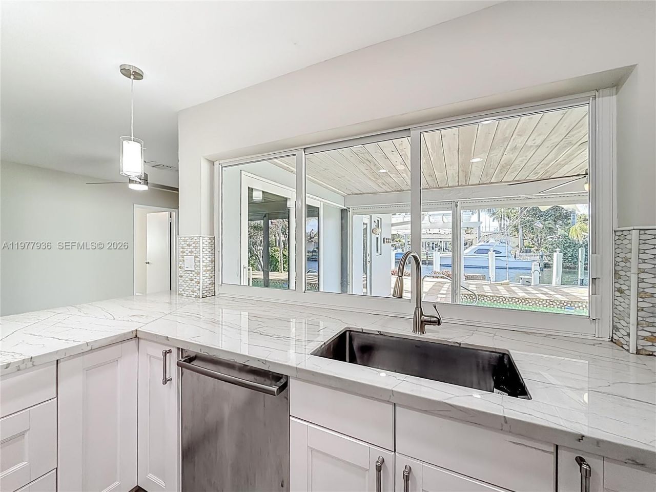 2770 NE 8th Ct, Pompano Beach, FL 33062 Photo