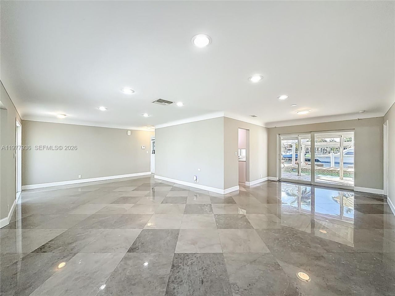 2770 NE 8th Ct, Pompano Beach, FL 33062 Photo