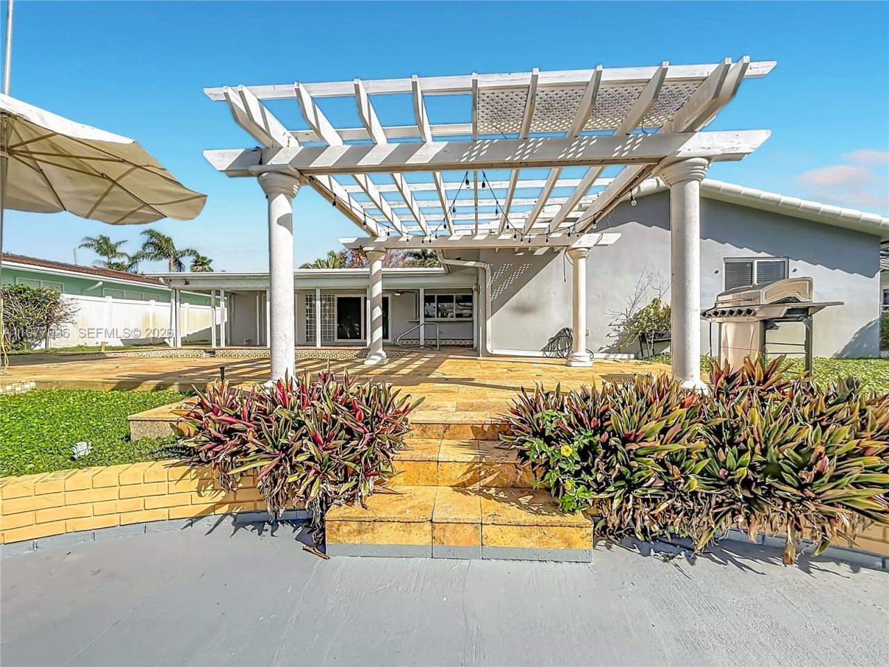 2770 NE 8th Ct, Pompano Beach, FL 33062 Photo