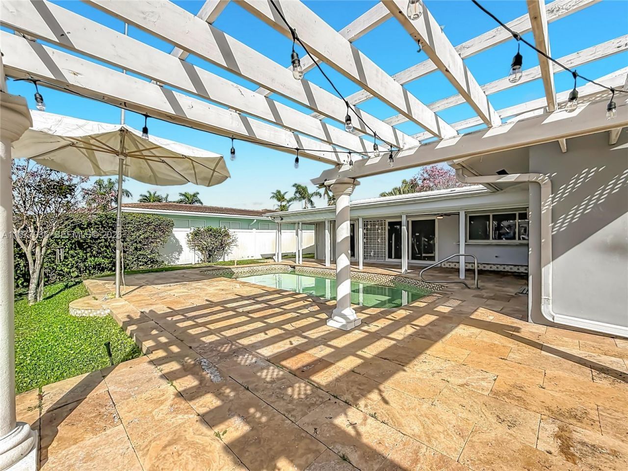 2770 NE 8th Ct, Pompano Beach, FL 33062 Photo